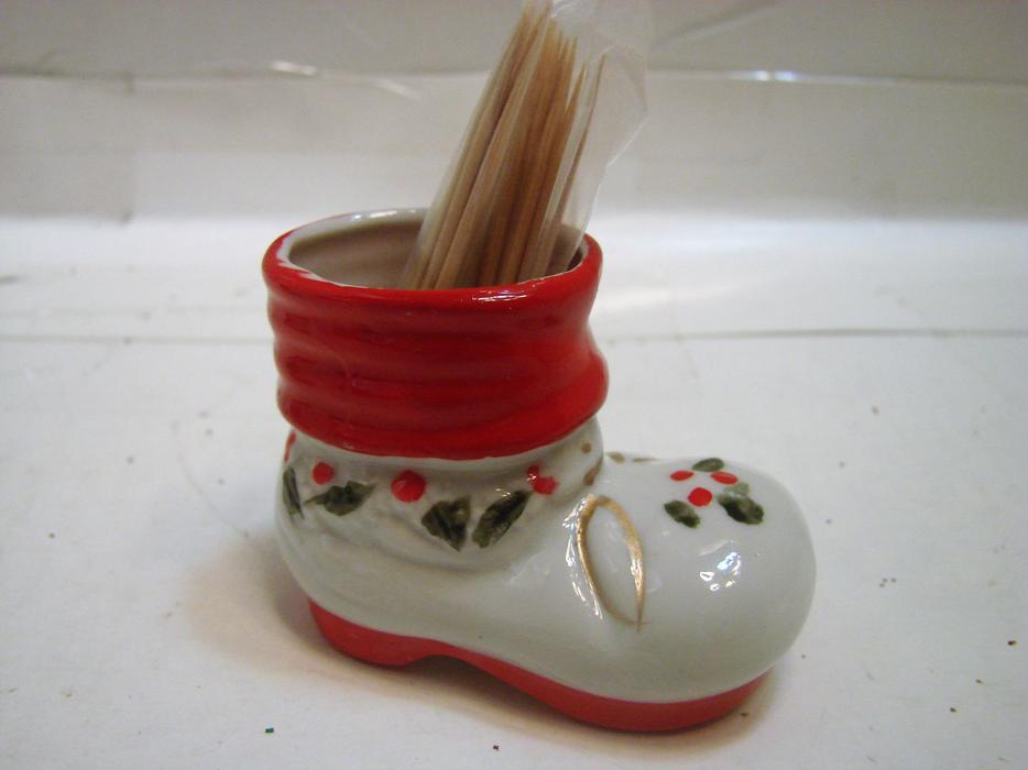 SET OF CHRISTMAS SHOES TOOTHPICK HOLDERS display photo