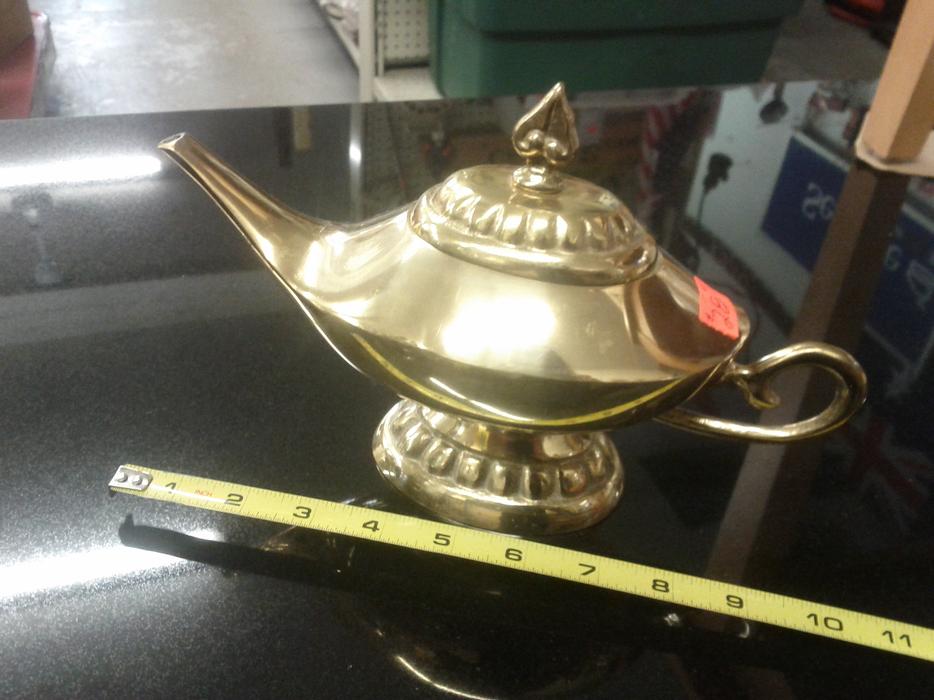 Brass Tea Pot display photo