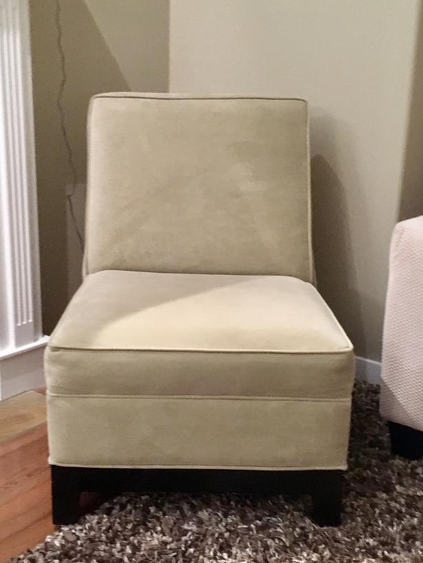 GORGEOUS CHAIR image 4