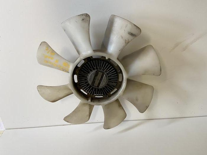 97 Suzuki Sidekick/Tracker  Cooling Fan plus Parts display photo