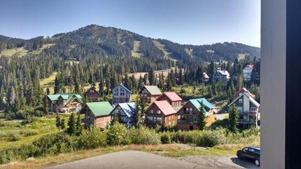 Mt Washington Condo for rent September - December image 2