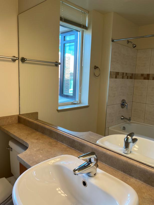 827 Fairfield Road - Top Floor Condo in City Place image 6