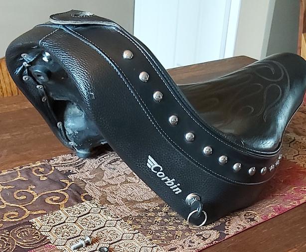 CORBIN Classic Solo Leather Saddle Seat (HD Softail Blackline Motorcycle) image 6