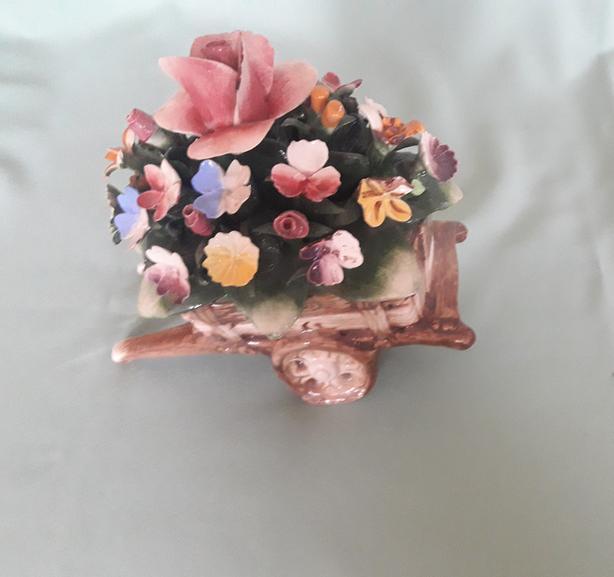 CAPODIMONTE FLOWERS IN A WHEELBARROW image 1