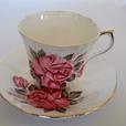 Royal Windsor Fine Bone China Tea Cup & Saucer - Pink Roses thumbnail image 1