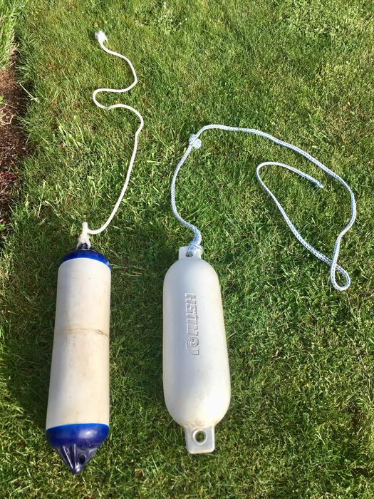 LARGE BOAT BUMPERS / BOAT FENDERS display photo